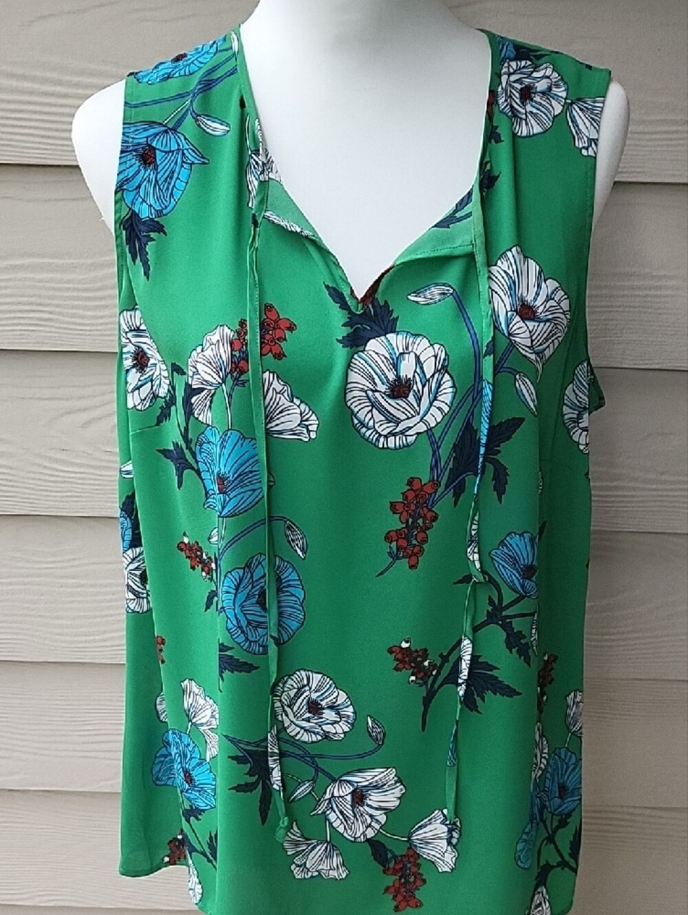 Cabi Primrose Floral Green Blouse – Sleeveless Tie-Neck Top – Women’s Size Large - Picture 3 of 13